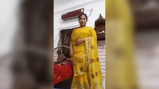 सौतेली माँ के साथ चुदाई की मस्ती